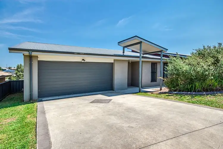 31 Pumphouse Crescent, Rutherford NSW 2320