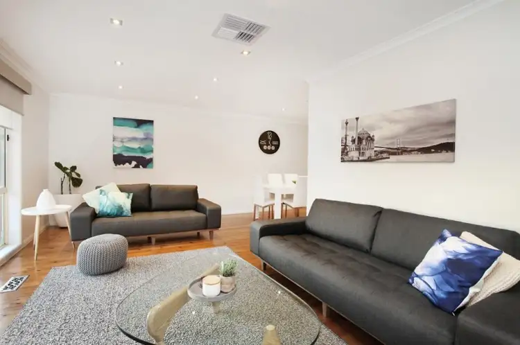 Sixth view of Homely house listing, 6 Ellesmere Crescent, Gladstone Park VIC 3043
