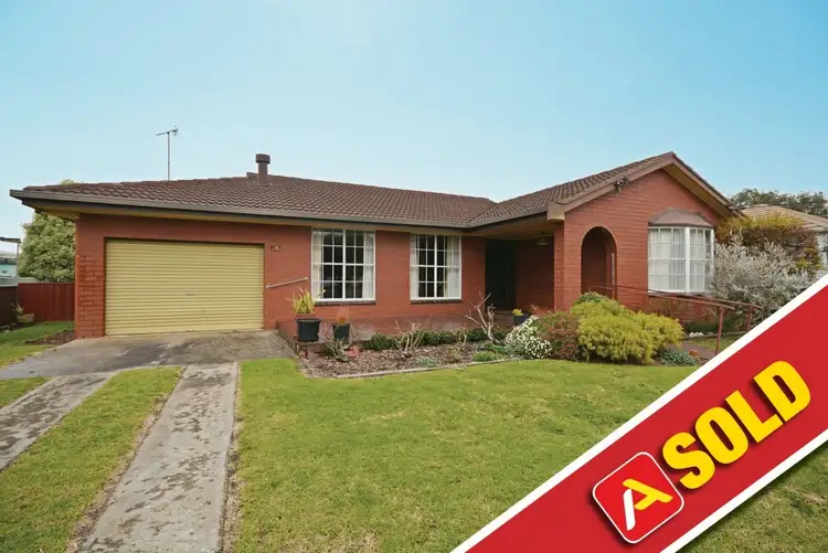 19 Lindsay Street, Heywood VIC 3304