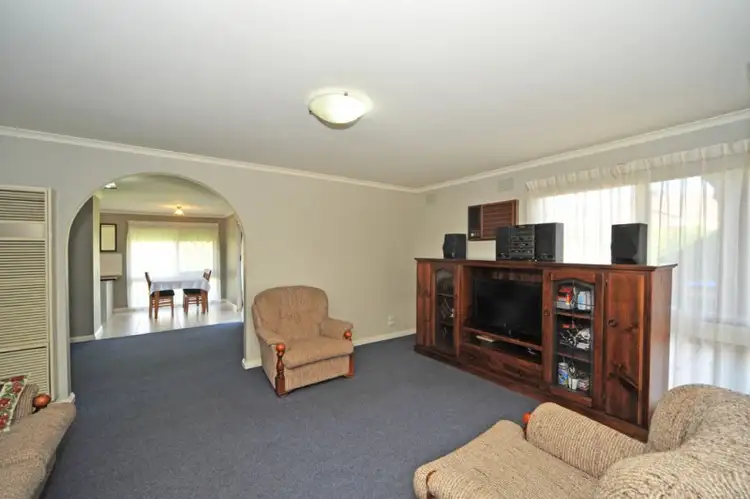 Third view of Homely house listing, 15 Burvale Court, Epsom VIC 3551
