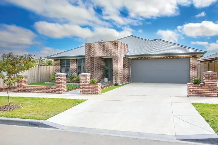 10 Bellington Drive, Alfredton VIC 3350