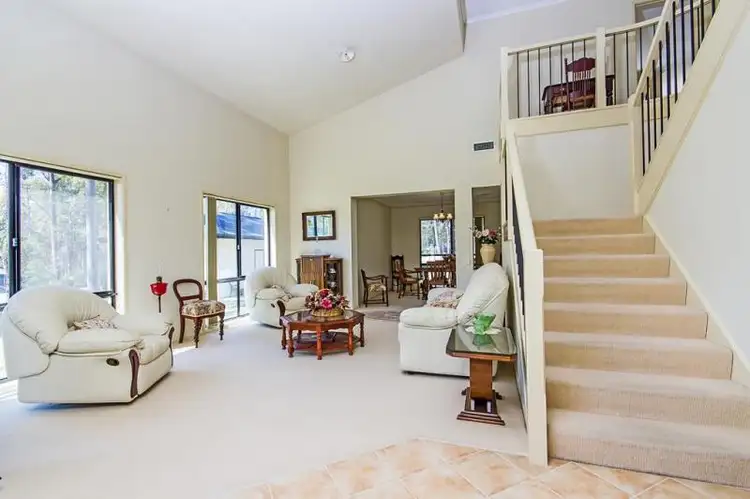 Fifth view of Homely house listing, 8 Woodlands Drive, Thornton NSW 2322