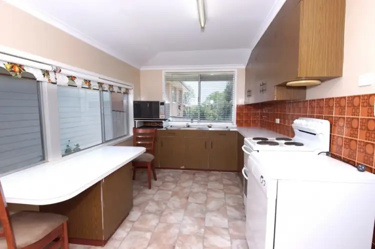 Second view of Homely house listing, 32 Toowoomba Road, Oakey QLD 4401