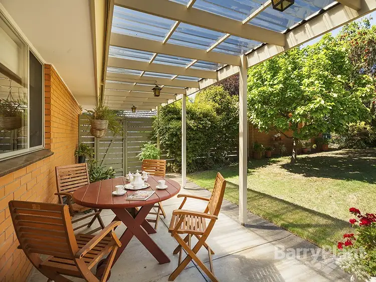 16 Lewton Road, Mount Waverley VIC 3149
