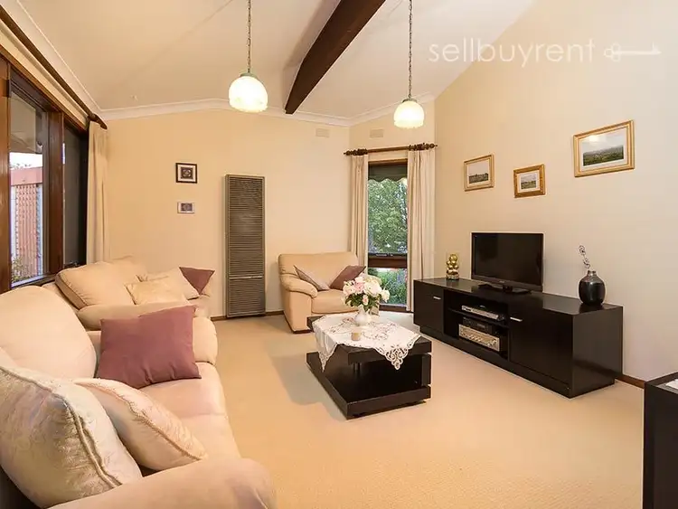 Fourth view of Homely house listing, 2 OPAL COURT, Wodonga VIC 3690