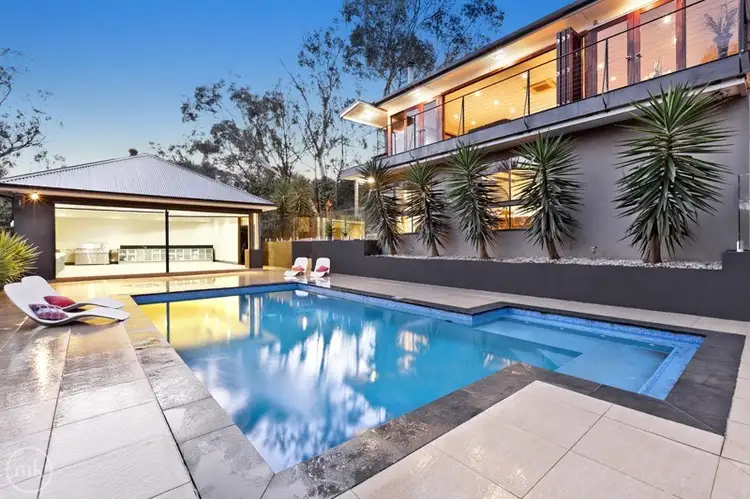 32 Albion Cres, Greensborough VIC 3088