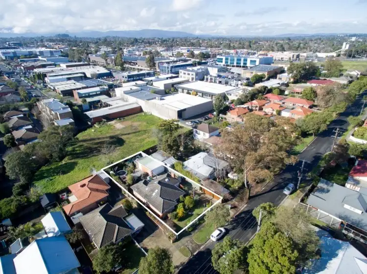 Second view of Homely house listing, 32 Sherbrook Avenue, Ringwood VIC 3134