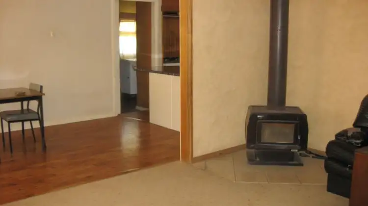 Fifth view of Homely house listing, 8 Park Street, Robinvale VIC 3549