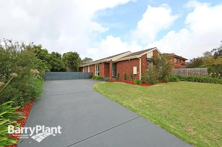 281 Dandelion Drive, Rowville VIC 3178