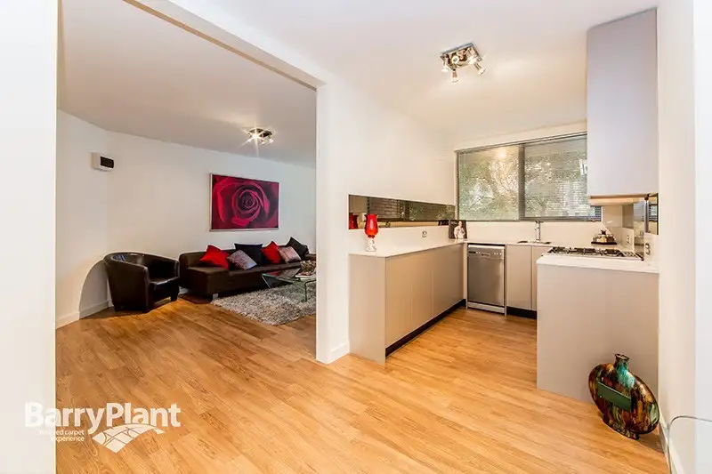 Main view of Homely unit listing, 2/146 Princes Highway, Dandenong VIC 3175