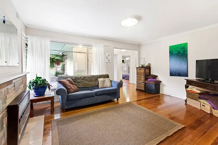 Second view of Homely house listing, 5 Adele Street, Vermont VIC 3133