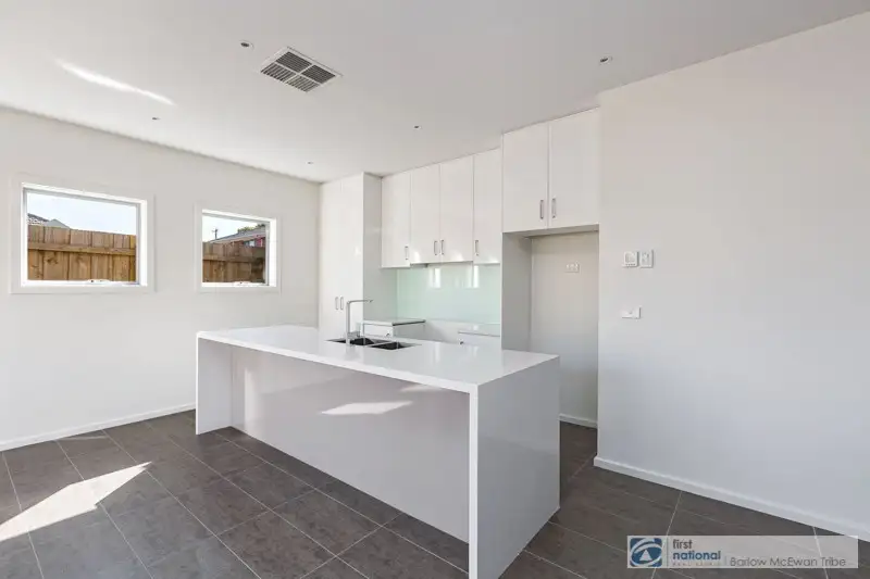 Main view of Homely villa listing, 3/33 Mulga Street, Altona VIC 3018