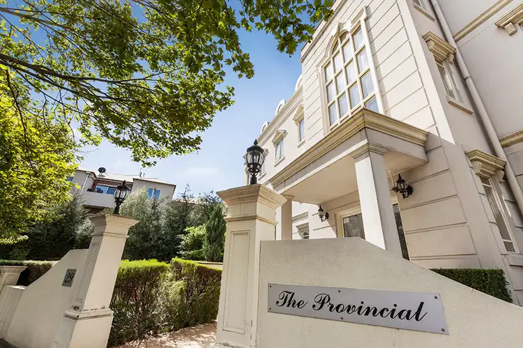 34/29 Bendall Street, Kensington VIC 3031
