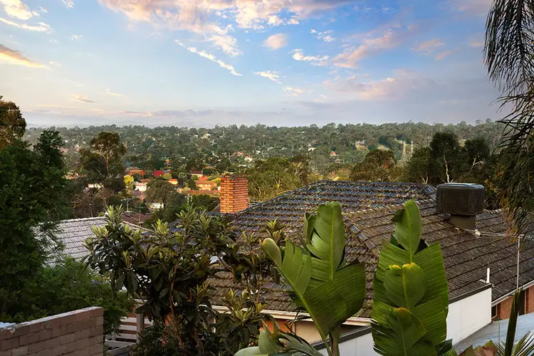 Second view of Homely house listing, 5 Rodney Court, Viewbank VIC 3084