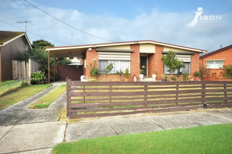 Main view of Homely house listing, 7 Hendricks Crescent, Jacana VIC 3047