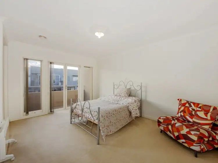 Fifth view of Homely house listing, 2 Oldis Close, Caroline Springs VIC 3023