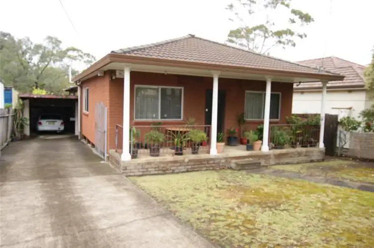 11 Bransgrove Road, Revesby NSW 2212