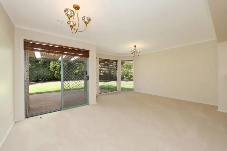 Fourth view of Homely house listing, 5 Oakmont Close, Rowville VIC 3178