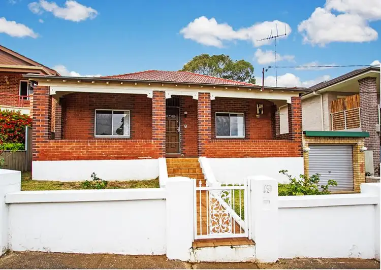 19 Lansdowne Street, Eastwood NSW 2122