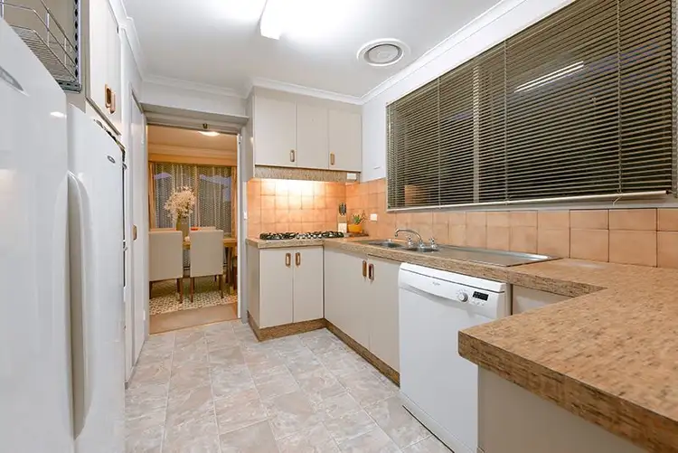 Sixth view of Homely house listing, 10 Hollyview Court, Rowville VIC 3178