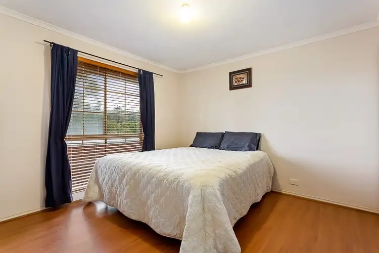 Fifth view of Homely unit listing, 1/10 Hibiscus Avenue, Briar Hill VIC 3088