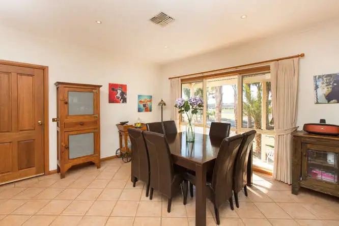 Fifth view of Homely house listing, 90 Euston Avenue, Irymple VIC 3498