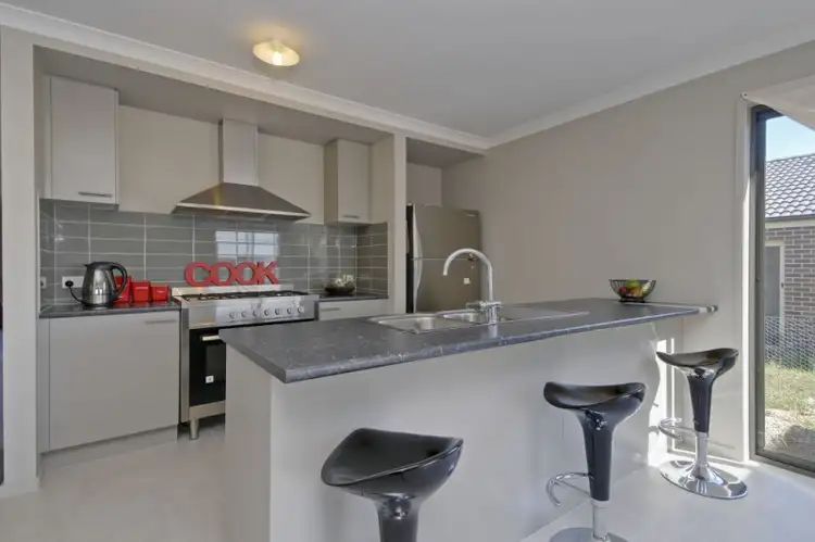 Third view of Homely house listing, 5 Hereford Boulevard, Traralgon VIC 3844