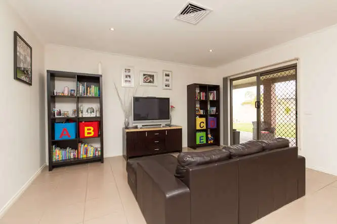 Third view of Homely house listing, 2 Laguna Court, Mildura VIC 3500
