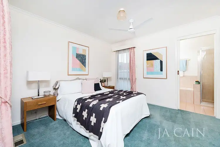 Fifth view of Homely unit listing, 2/2 Sitar Court, Burwood East VIC 3151