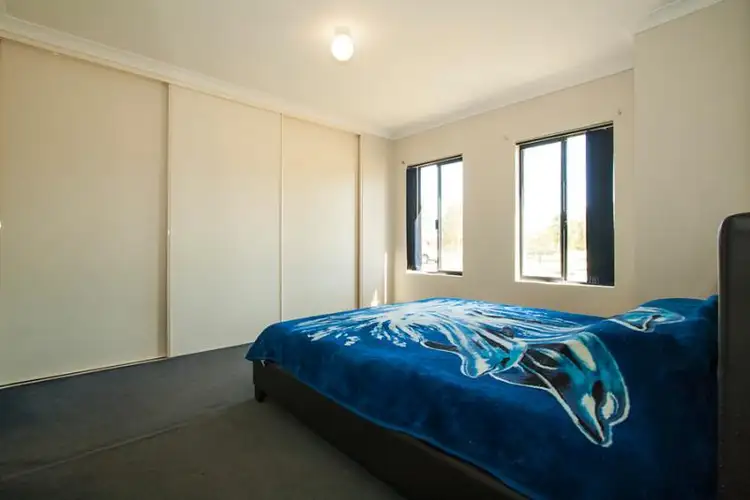 Sixth view of Homely house listing, 5 Toledo Circuit, Port Kennedy WA 6172