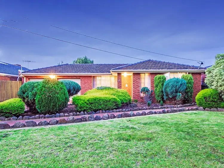 16 Redwood Drive, Hoppers Crossing VIC 3029