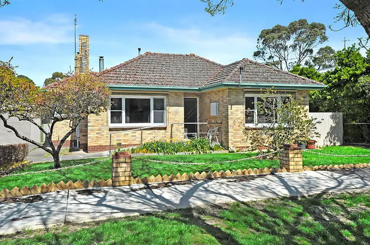 89 Neill Street, Beaufort VIC 3373