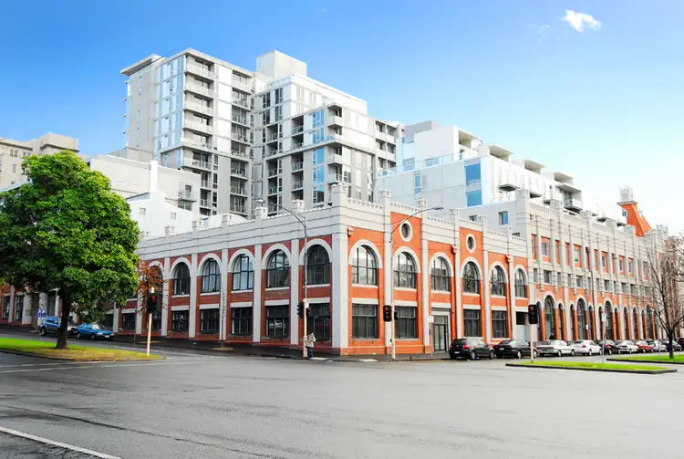 915V/162 Albert Street, East Melbourne VIC 3002