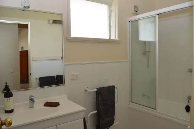 Sixth view of Homely house listing, 15 Taylor Street, Wangaratta VIC 3677