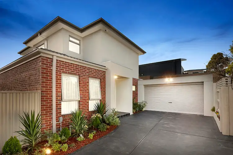 2/4 Florence Avenue, Donvale VIC 3111