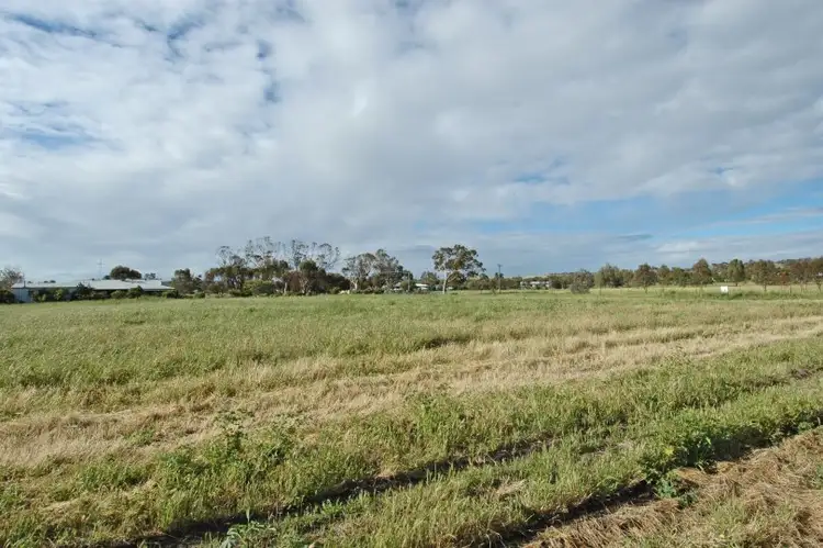 15 Nicholas Street, Beverley WA 6304