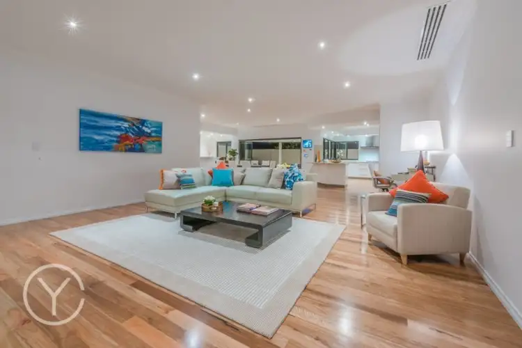 Fourth view of Homely house listing, 6A Winterfold Road, Hilton WA 6163