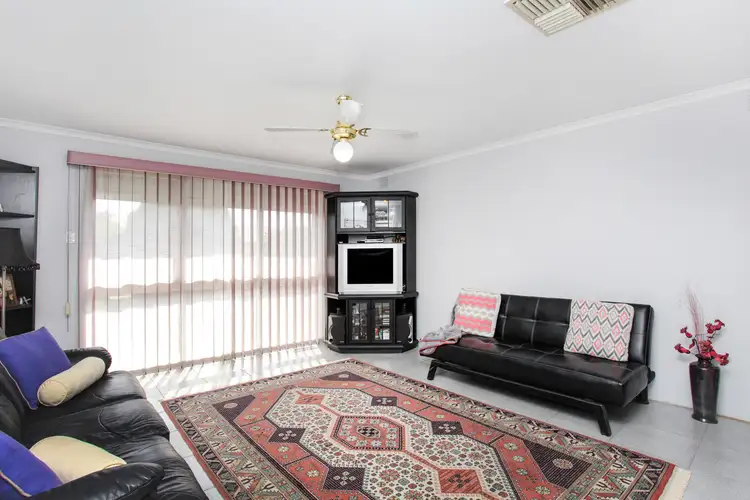 Fifth view of Homely house listing, 7 Pershore Court, Westmeadows VIC 3049