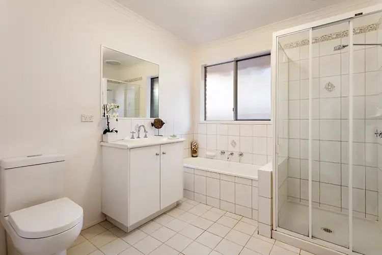 Sixth view of Homely house listing, 5 Lyell Walk, Forest Hill VIC 3131
