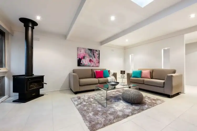 Second view of Homely house listing, 342 Yallambie Road, Yallambie VIC 3085