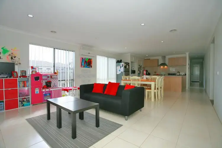 Second view of Homely house listing, 23 Wodalla Circuit, Sandhurst VIC 3977