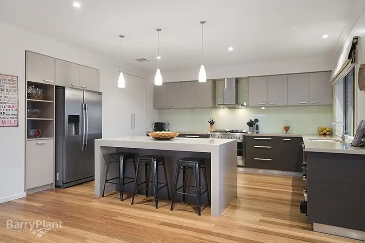 Second view of Homely house listing, 7 Partridge Court, Berwick VIC 3806