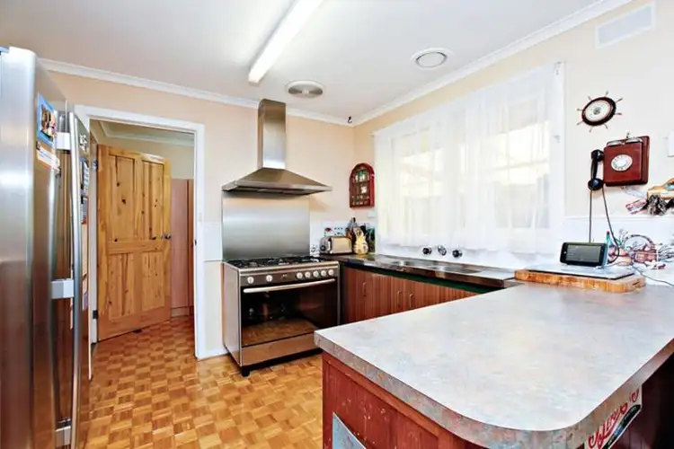 Fourth view of Homely house listing, 6 O'Neill Avenue, Hoppers Crossing VIC 3029