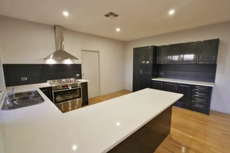 Fifth view of Homely house listing, 123 Oaksford Drive, Mansfield VIC 3722