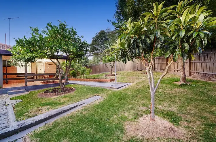 Fifth view of Homely house listing, 2 Roseland Grove, Doncaster VIC 3108