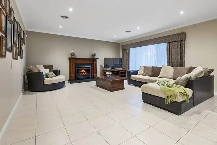 Fifth view of Homely house listing, 4 Muscat Court, Sunbury VIC 3429
