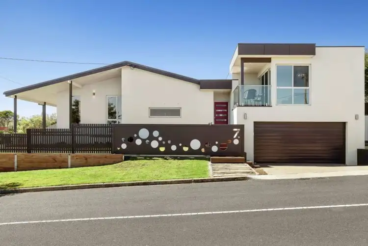 7 Nunns Road, Mornington VIC 3931