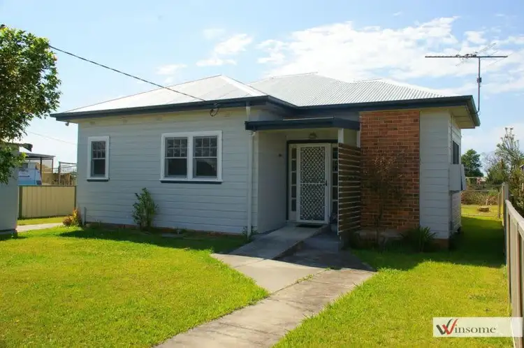 17 Russell Avenue, Smithtown NSW 2440