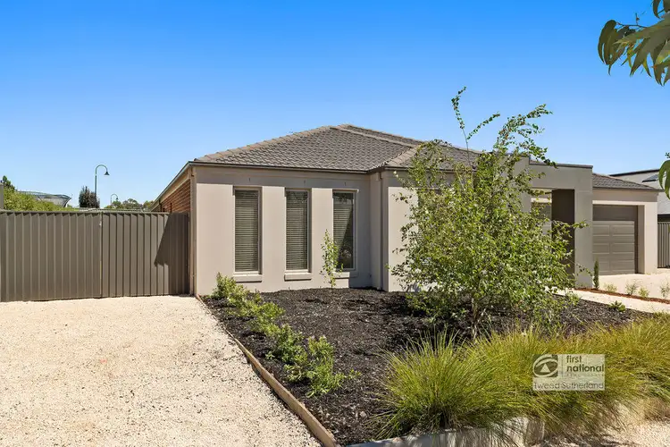 Second view of Homely house listing, 7 Rathlin Avenue, Junortoun VIC 3551