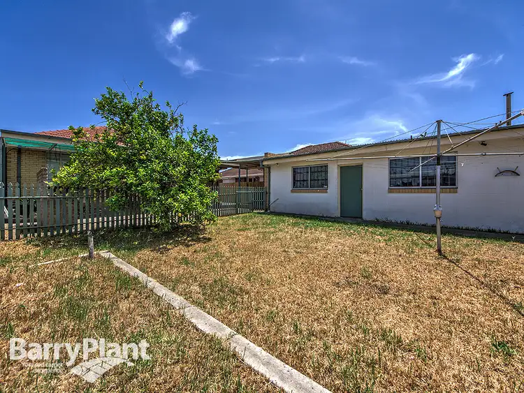 Seventh view of Homely house listing, 42 Lois Street, St Albans VIC 3021